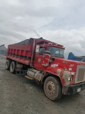 Black Iron Chippings Granite
