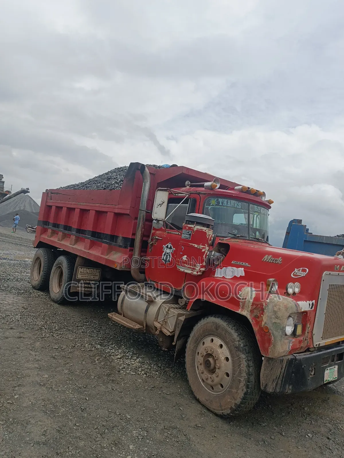 Black Iron Chippings Granite