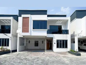 Balustrade Design With Tinted Glass