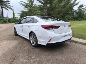 Hyundai Sonata Sport 2018 White