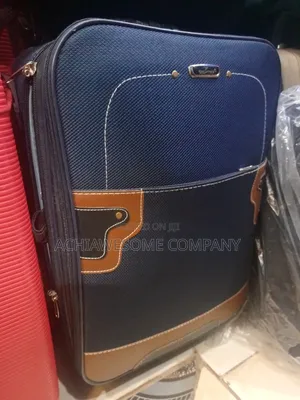 Medium Fashionable Travelling Bag