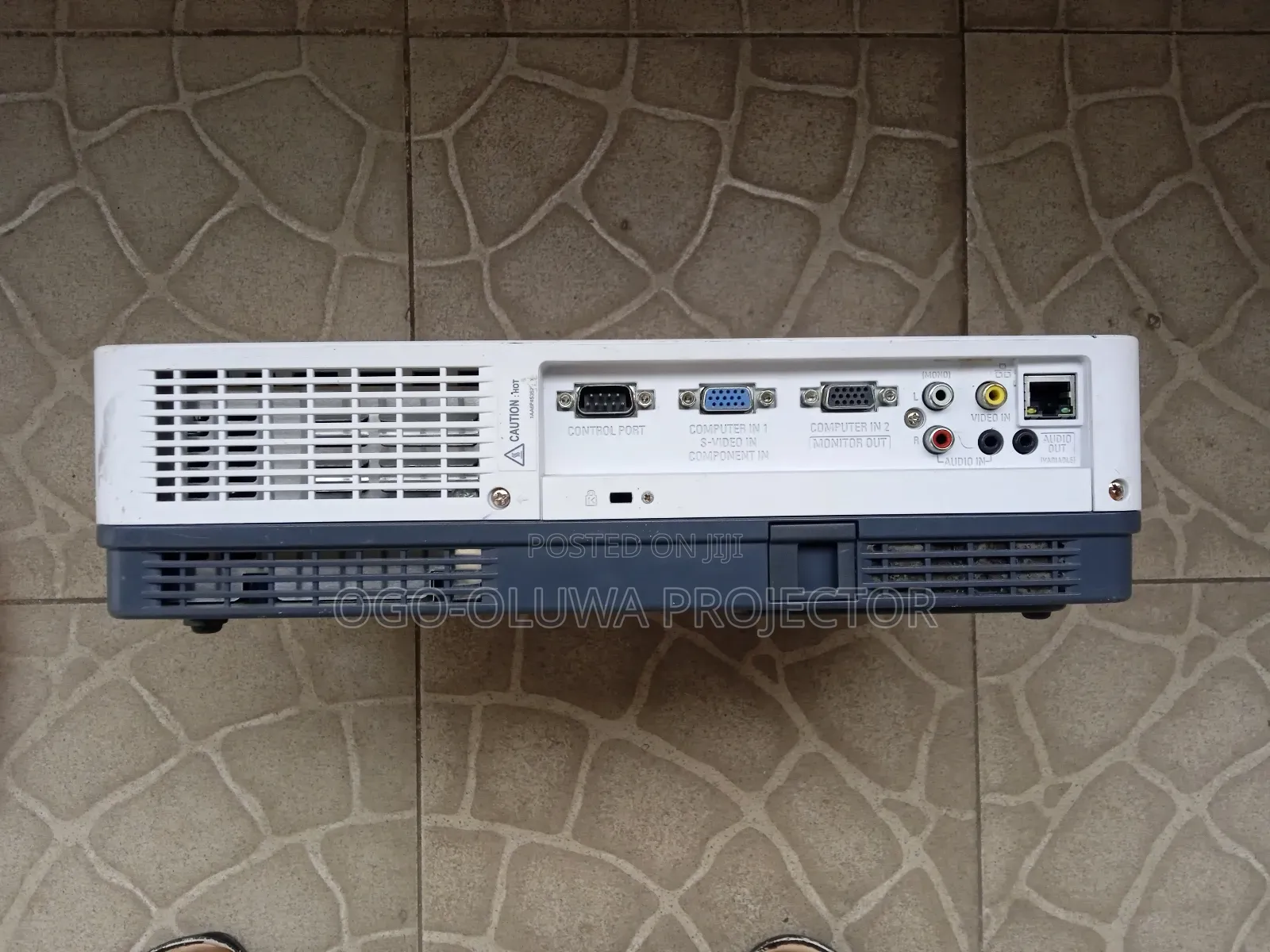 Clean Projector Good for Classroon and Office Use