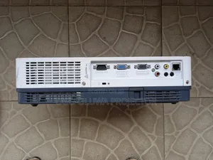 Clean Projector Good for Classroon and Office Use