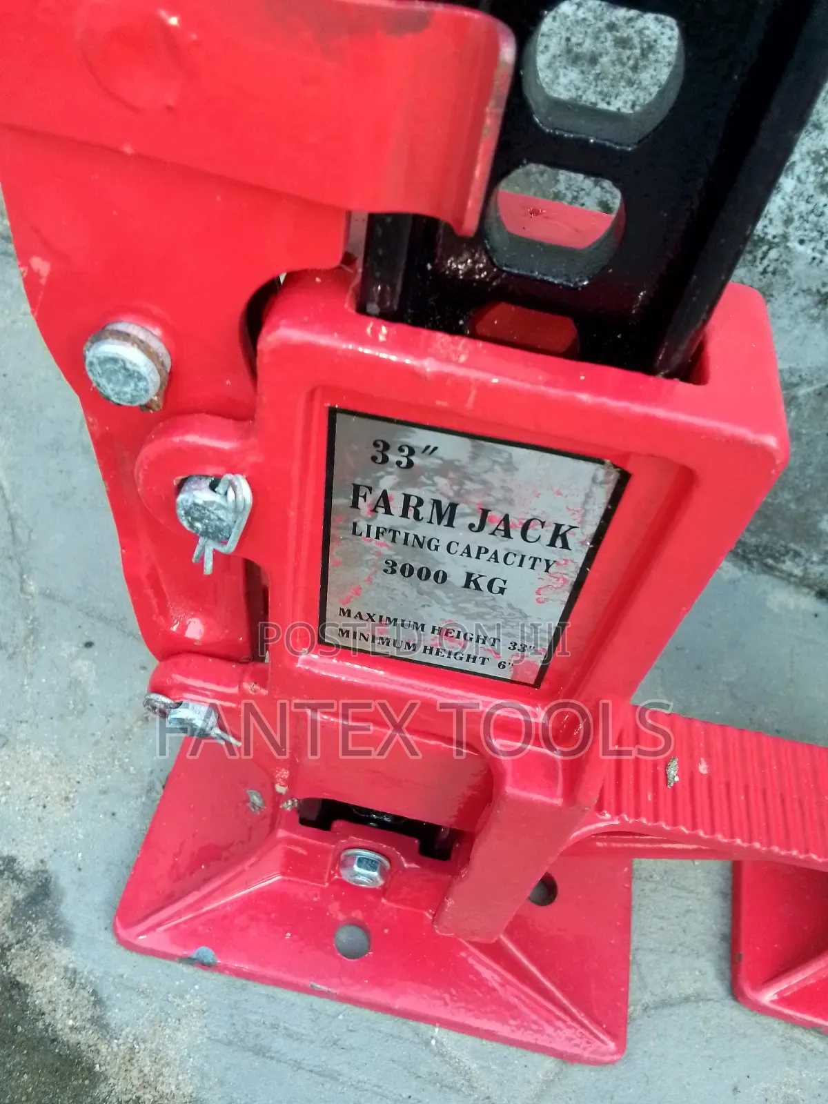 Farm Jack 33"