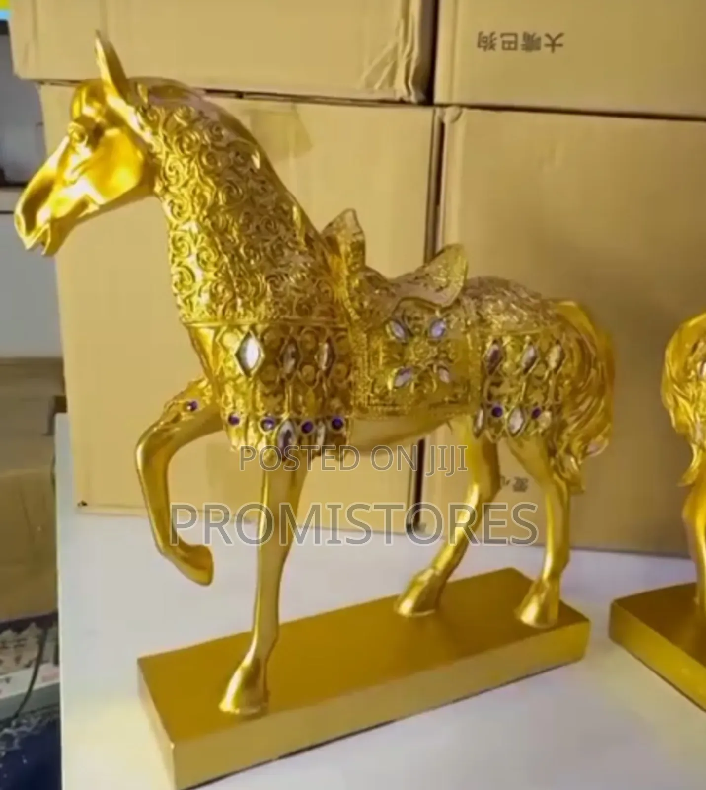 Big Luxury Horse Ornament