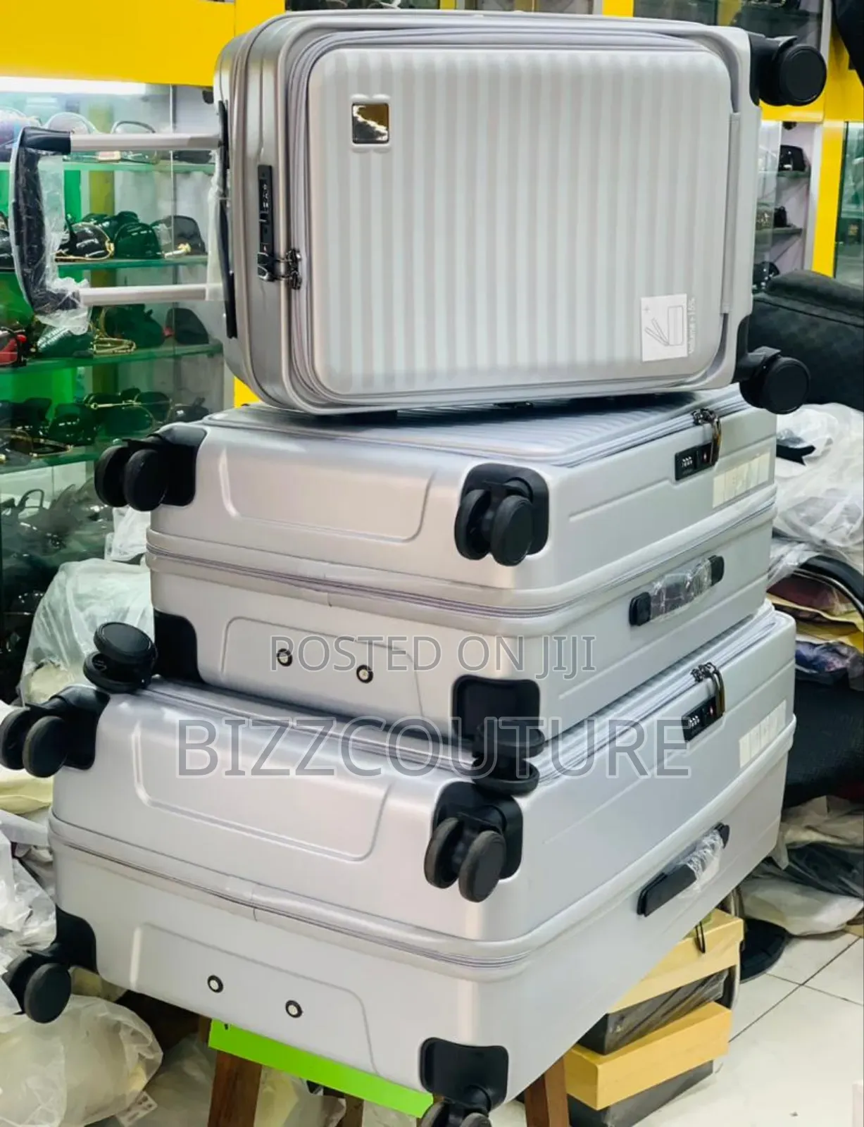 Original Traveling Boxes Set Available in Store