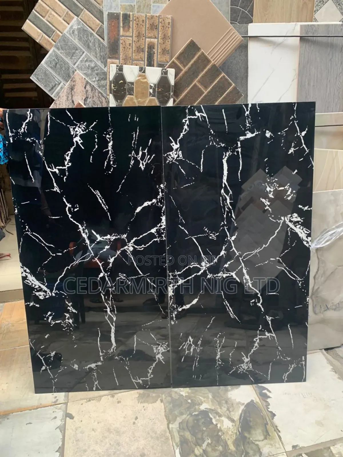 Black Floor Tile 024