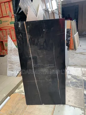 Black Floor Tile 024