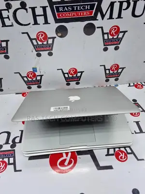 Laptop Apple MacBook 2016 8GB Intel Core i5 SSD 256GB