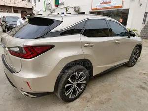 Lexus RX 2017 Gold