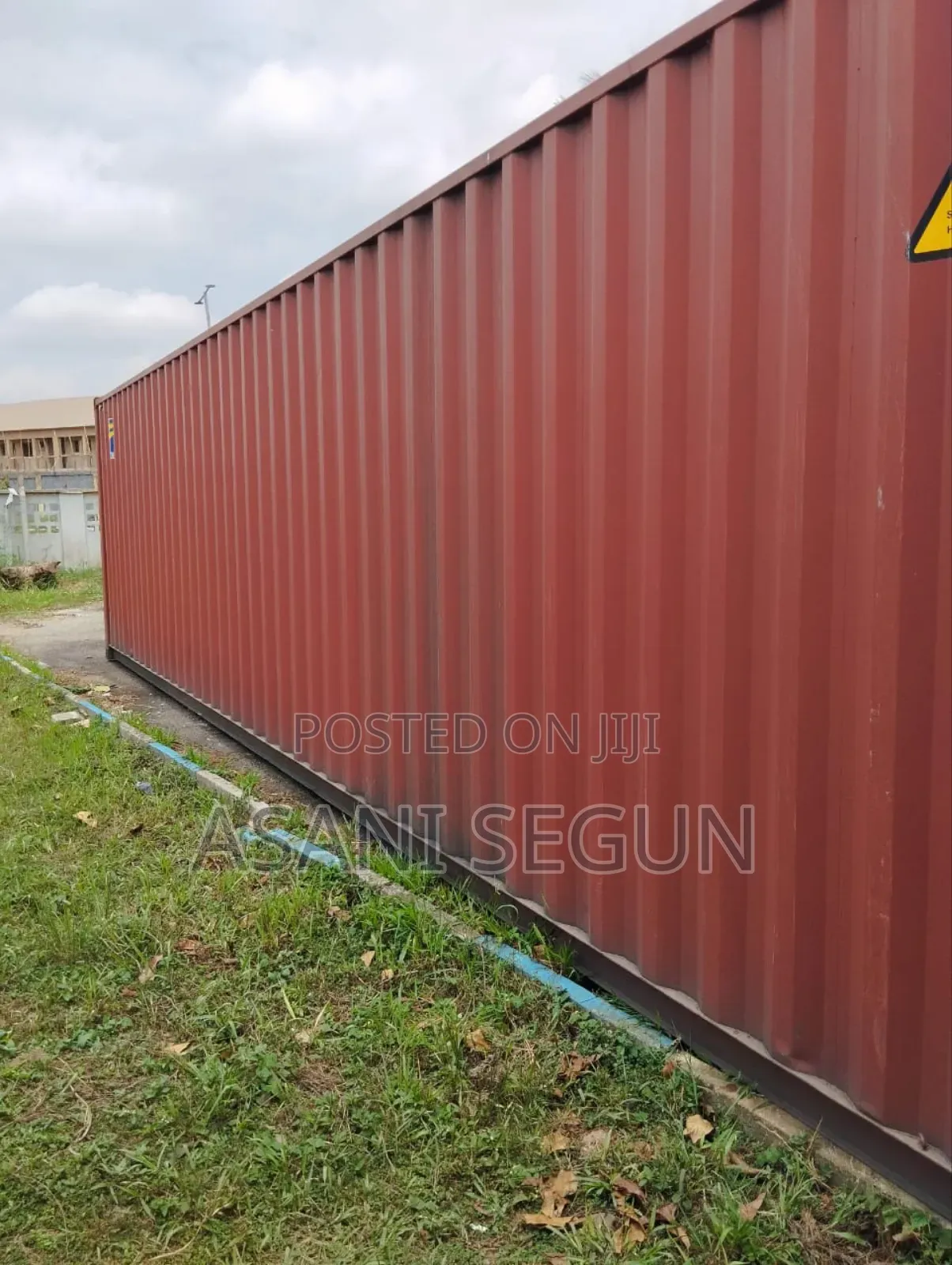 Clean Title 20ft Container With Genuine Documents