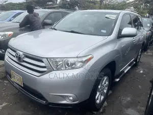 Toyota Highlander 2013 Silver