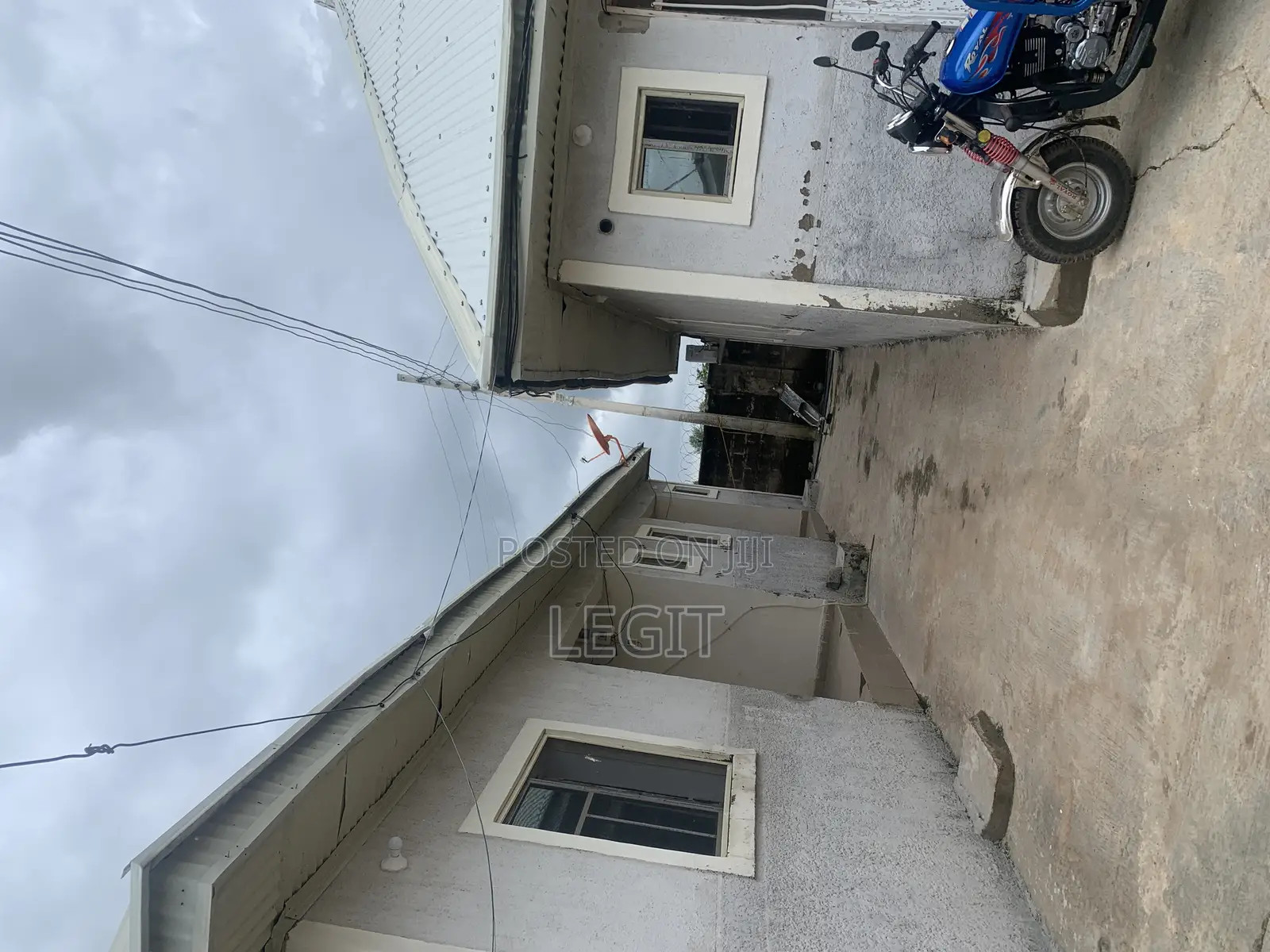 2bdrm Block of Flats in Minna for sale