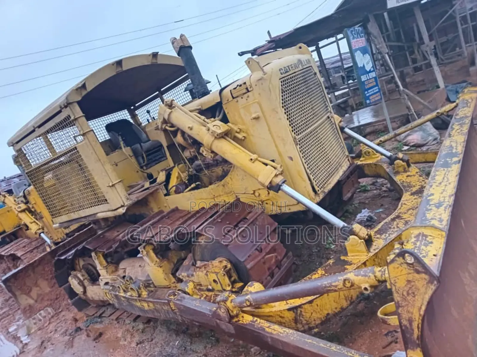Buldozer for Hire