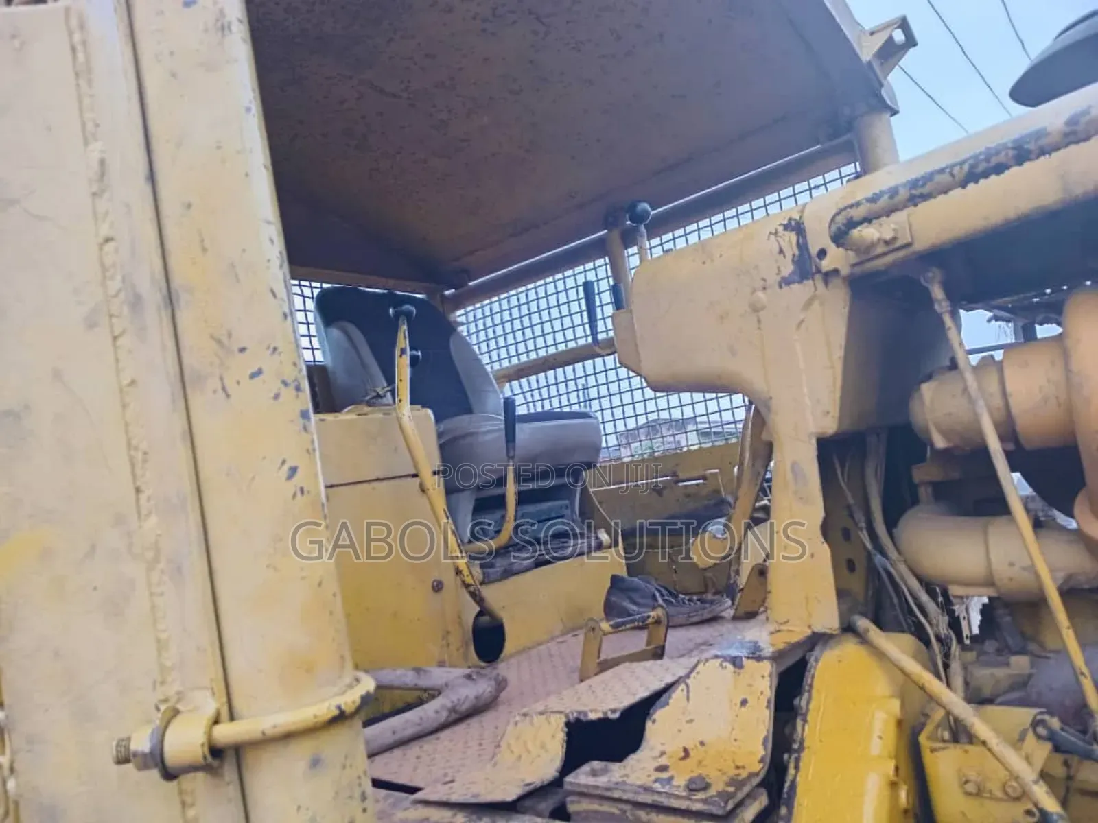 Buldozer for Hire