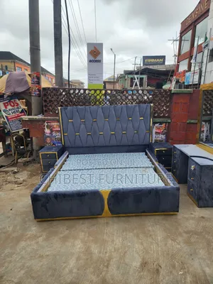 Quality 6by6 Complete Set of Upholstery Padded Bed