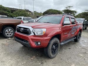 Toyota Tacoma 2014 Red