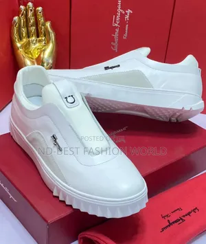 Pure Quality Sneakers