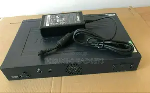 JUNIPER NETWORKS SRX210 With Power Adapter