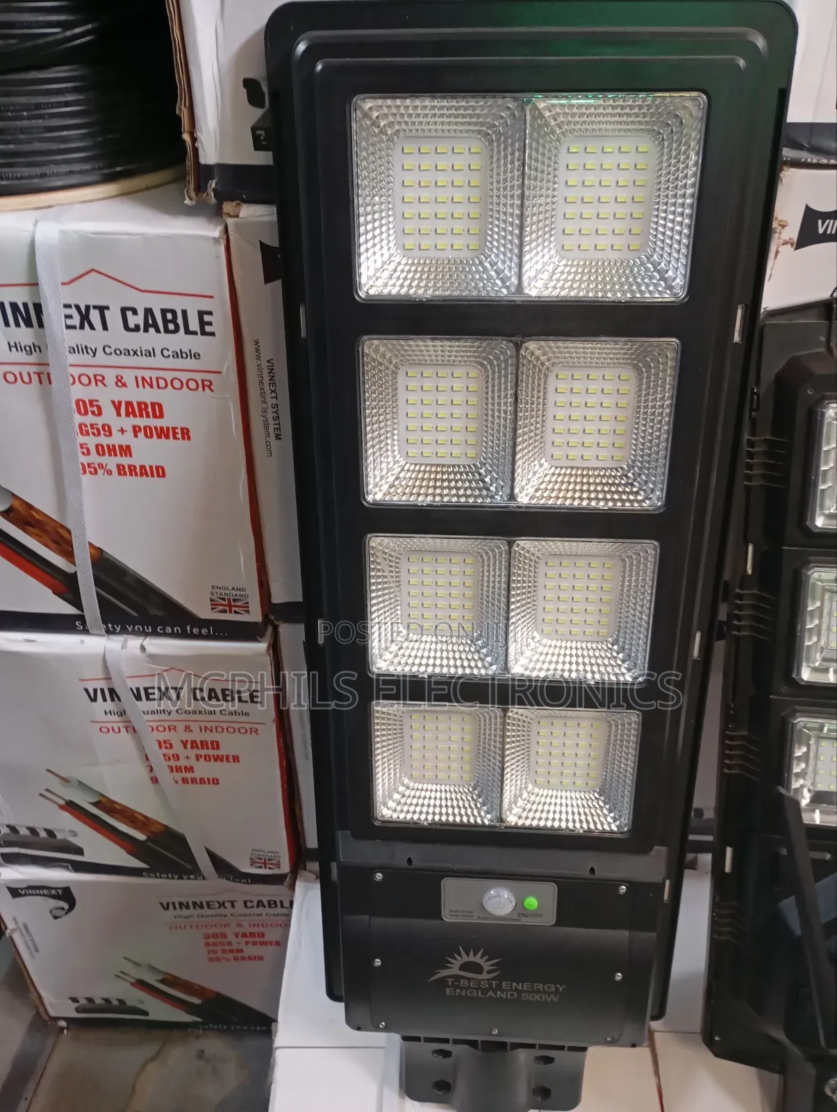 8 Eye Solar Powered Street Lights