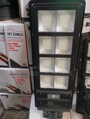 8 Eye Solar Powered Street Lights