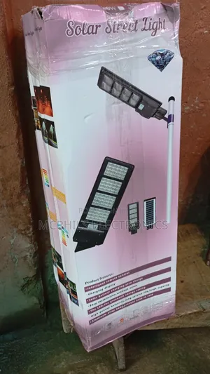 8 Eye Solar Powered Street Lights