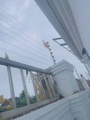 Very High Voltage Electric Fencing