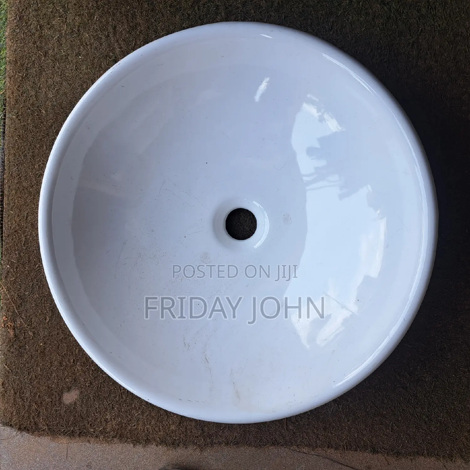 Counter Top Round Ceramic Basin