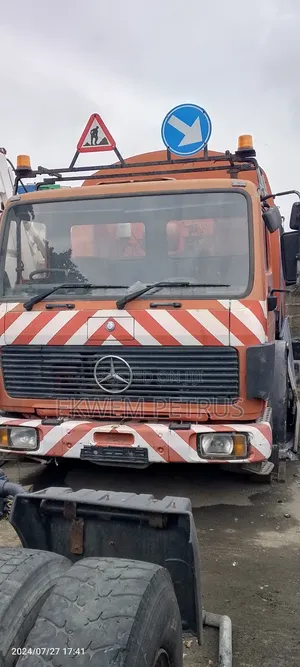 New Arrival European Used Mercedes Benz Road Sweeper Truck