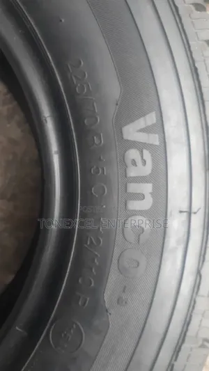 Latest Continental Tyres 225/70/15c for Light Trucks and Bus