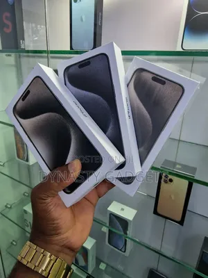 New Apple iPhone 15 Pro Max 512 GB Gray