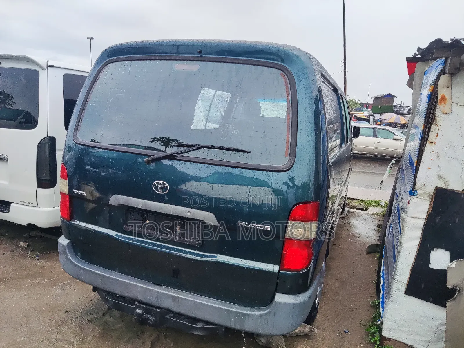 Toyota HiAce 2003 Blue
