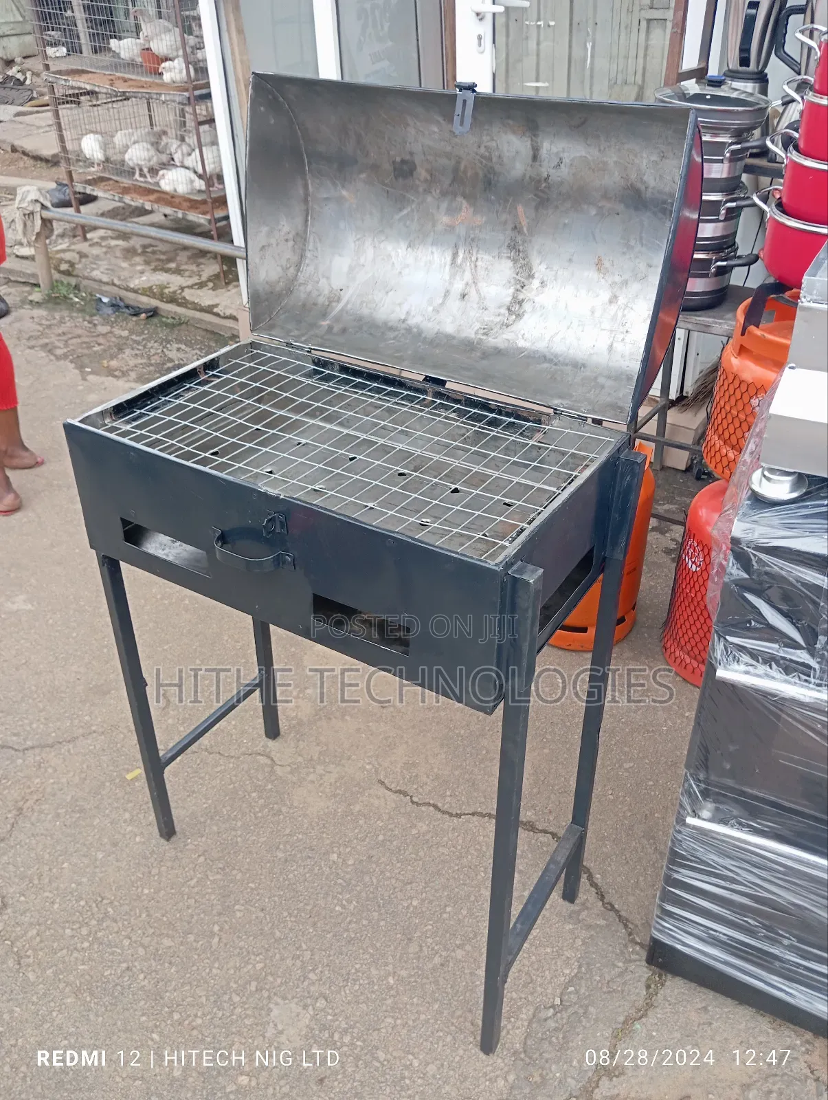 Barbecue Charcoal Griller