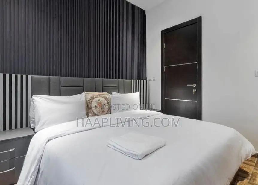 Haap Real 23- 3 Bedroom Shortlet Apartment in Ikoyi