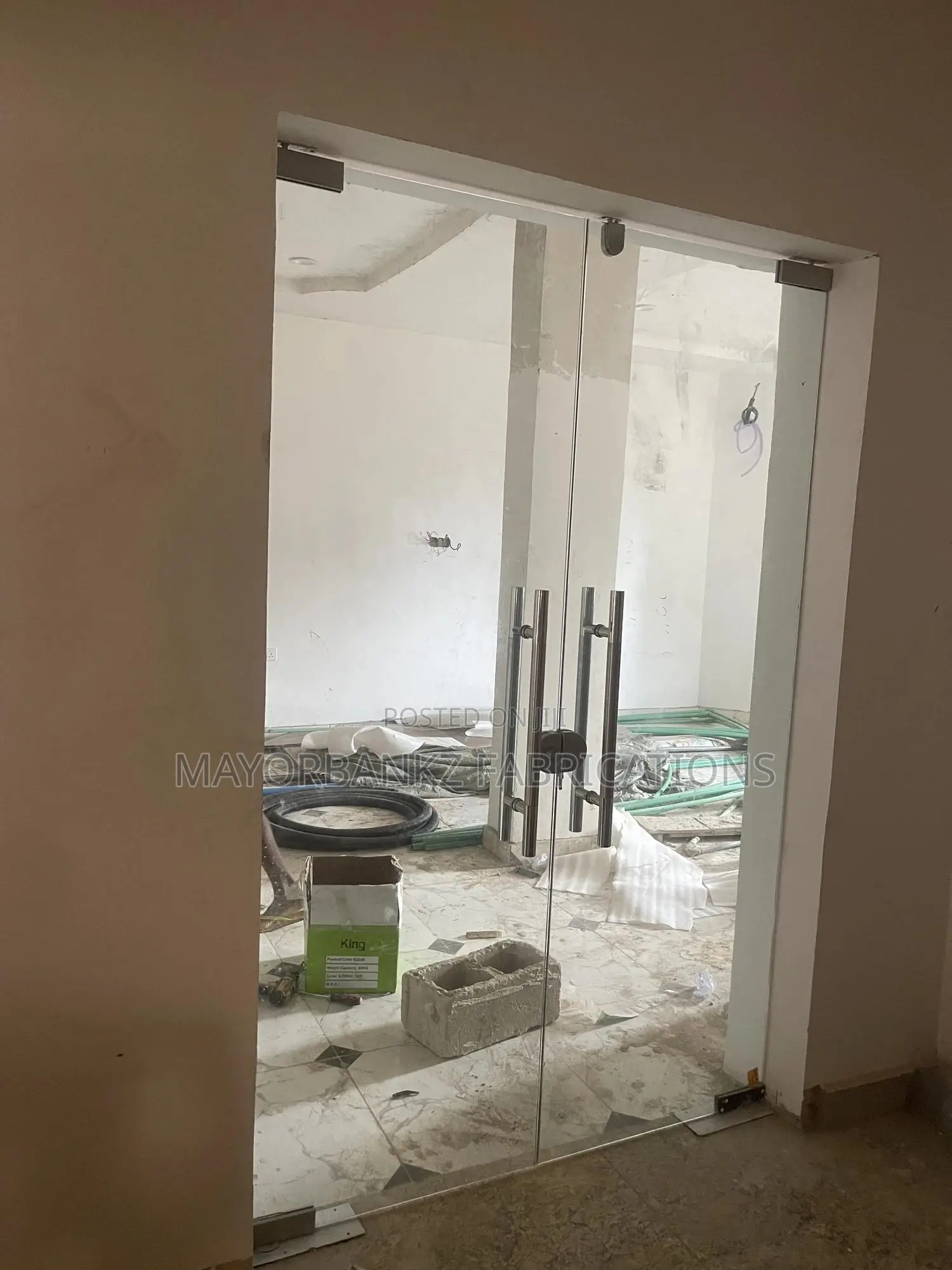 10mm Frameless Door