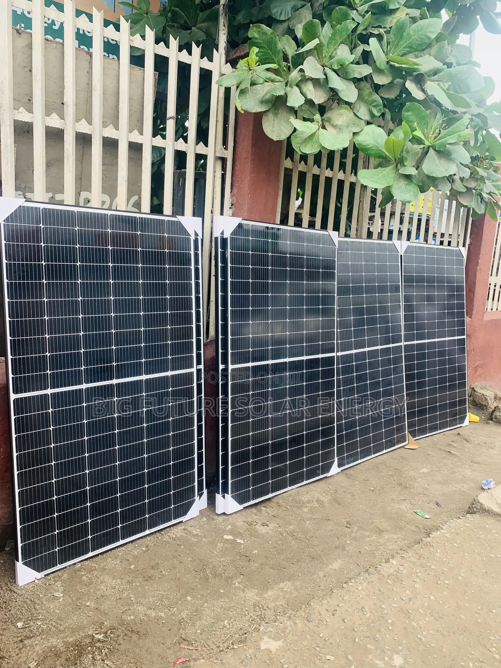 500w Jinko Panel 120c