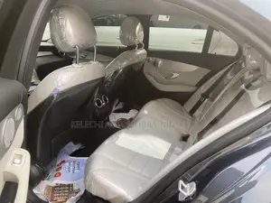 Mercedes-Benz C300 2015 Gray