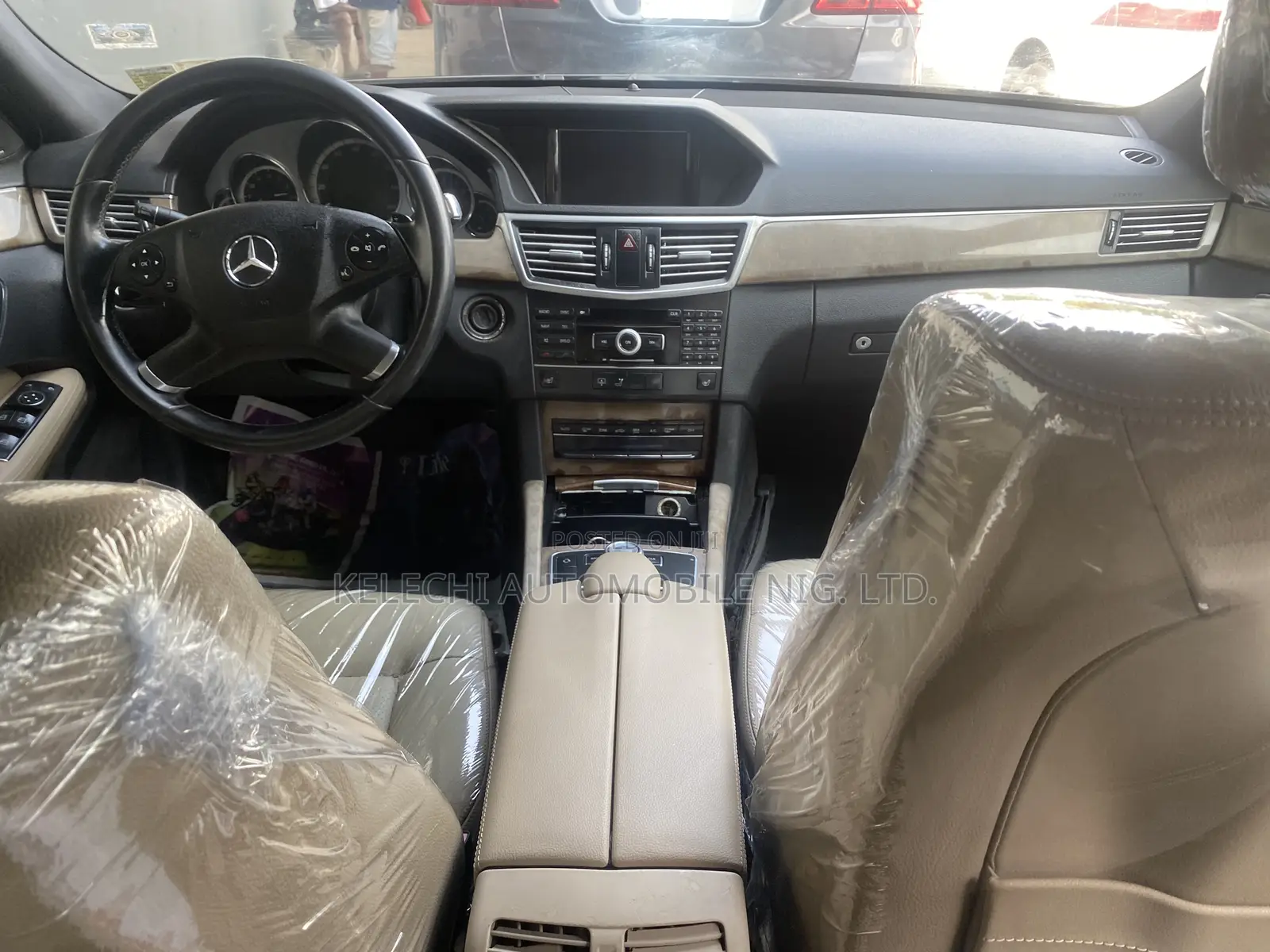 Mercedes-Benz E350 2011 Black