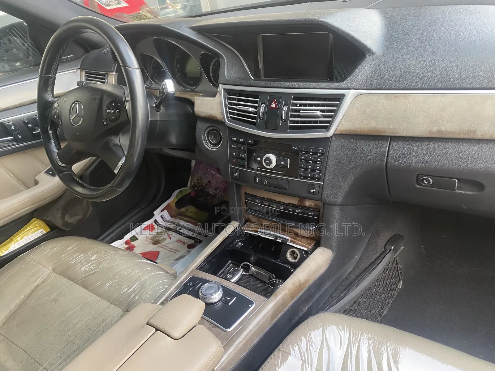 Mercedes-Benz E350 2011 Black