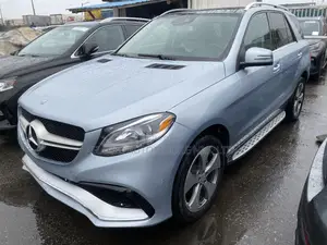 Mercedes-Benz GLE-Class GLE 350d 4MATIC 2017 Blue