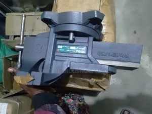8" Original Total Iron Vice