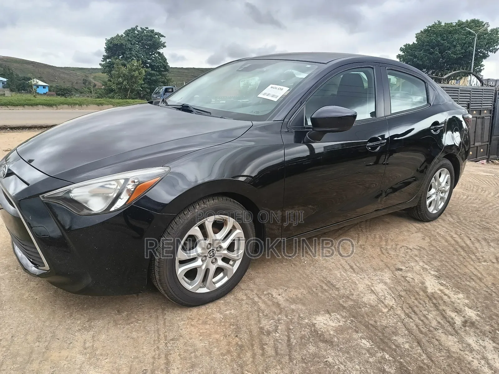 Scion iA Base 2016 Black