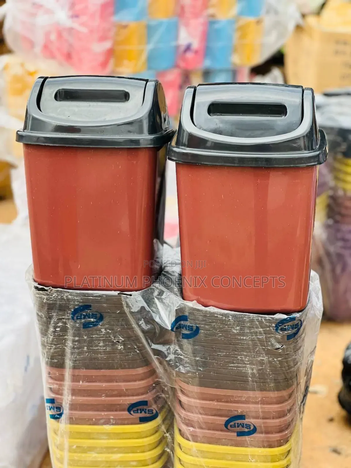Side Open Plastic Dustbin