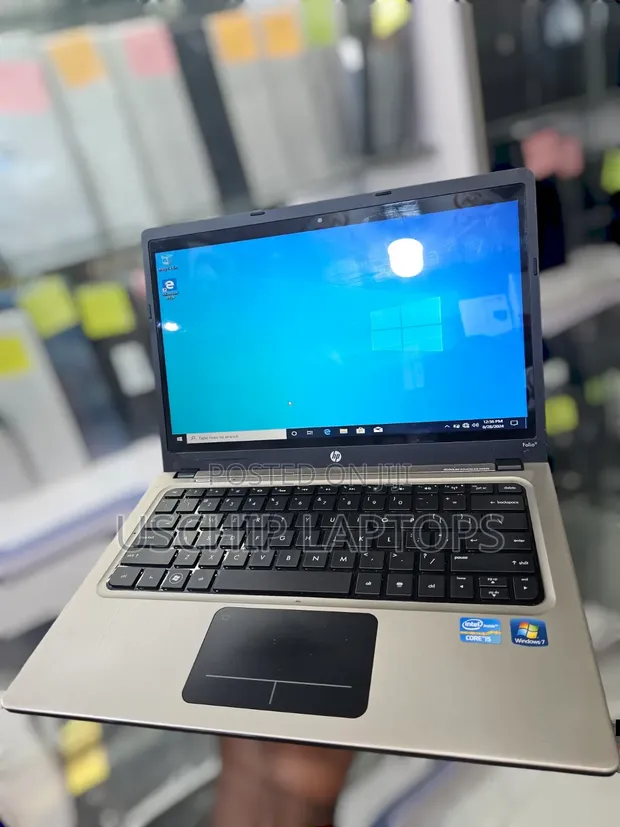Laptop HP Folio 13 4GB Intel Core i5 SSD 128GB in Ajah Laptops