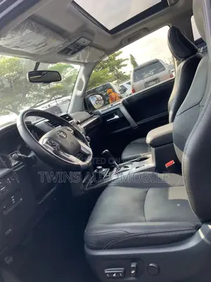 Toyota 4-Runner 2015 Black