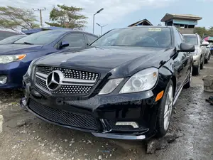 Mercedes-Benz E350 2011 Black