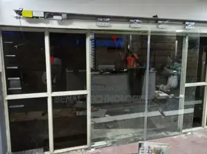 Automatic Sliding Door With Sensor Integration System