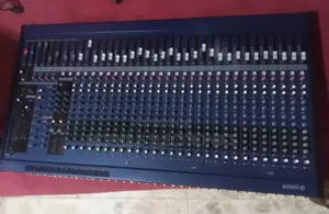Yamaha Analog Mixer MG-32/FX
