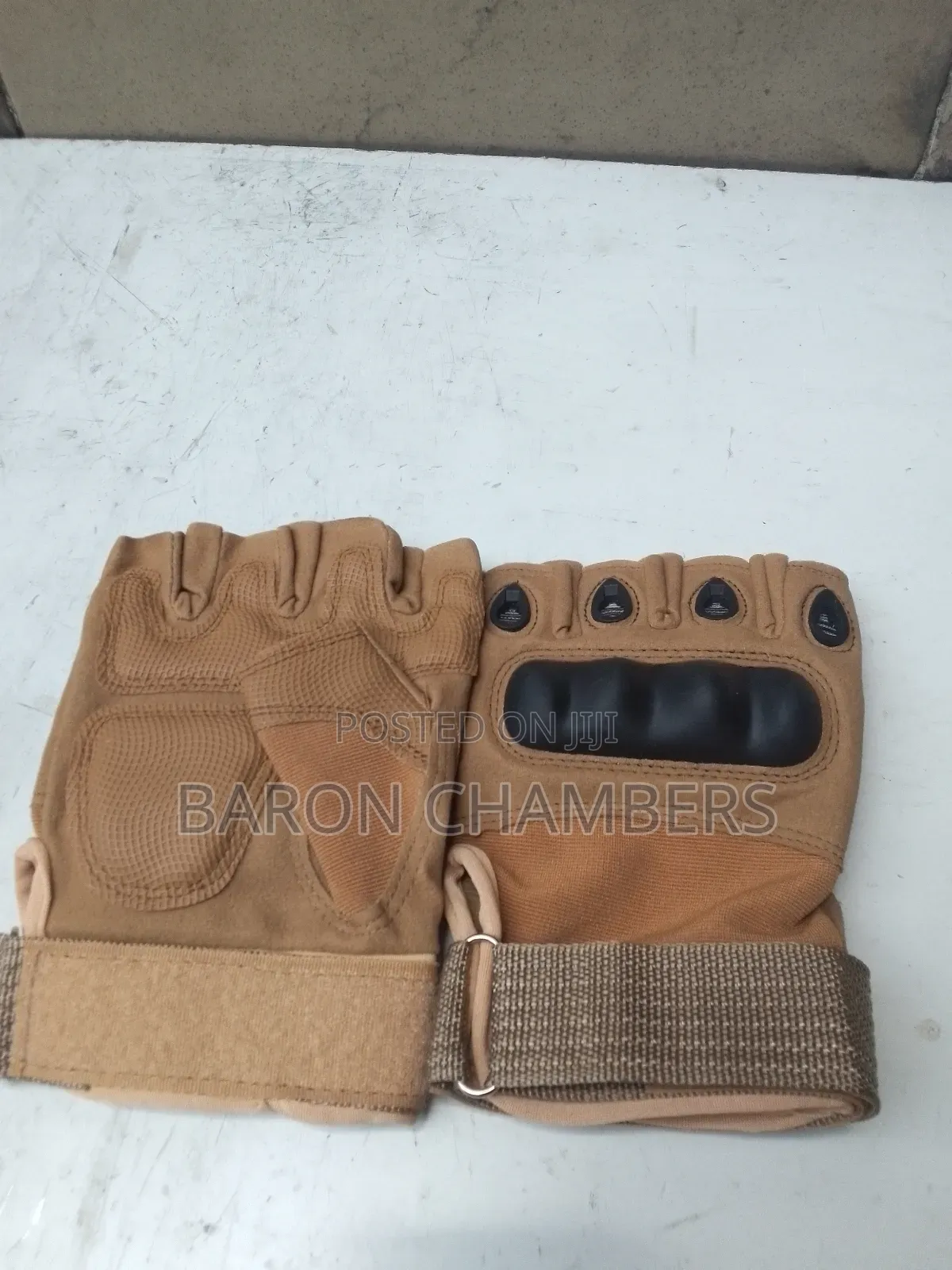 Ridders Glove
