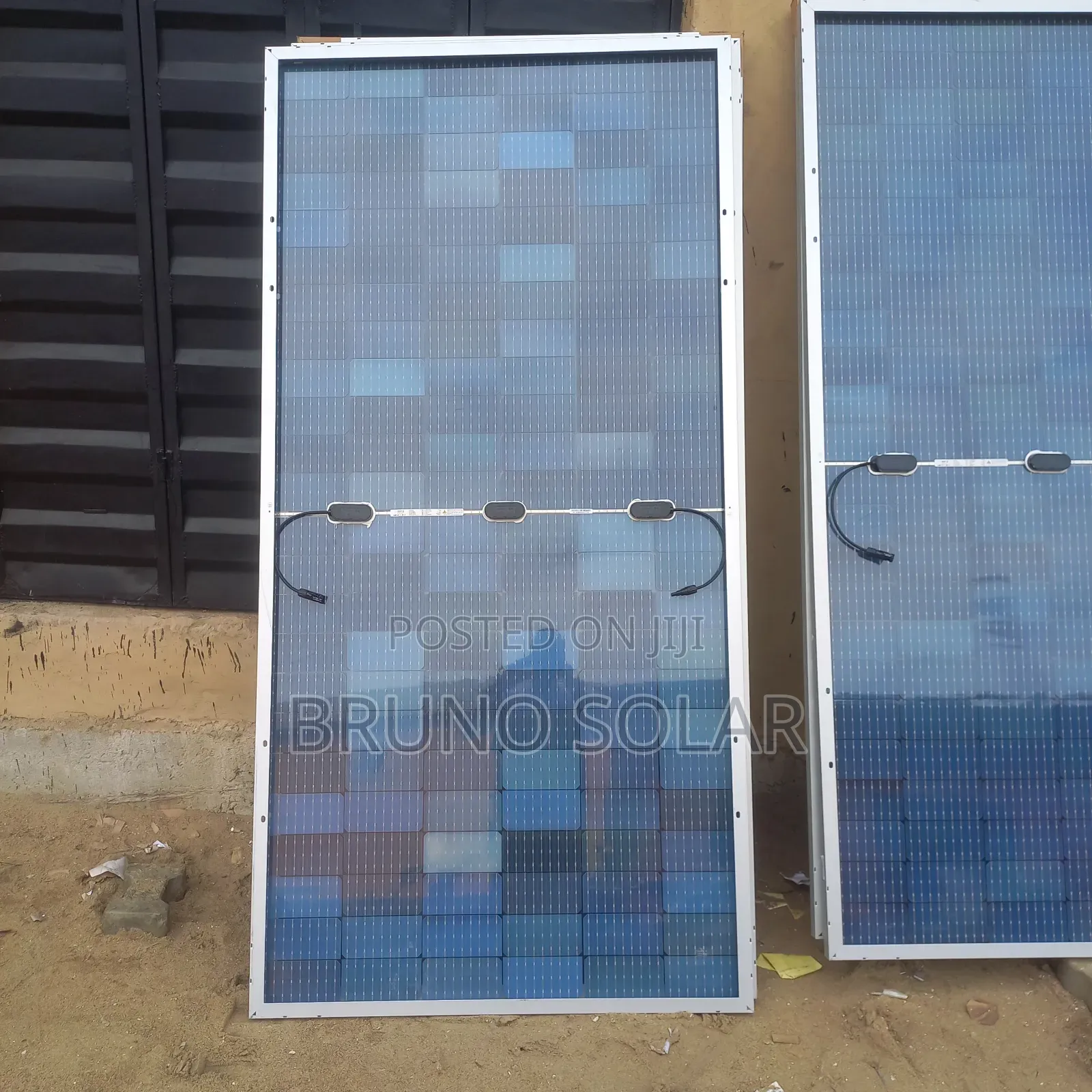 600w Beficial Canadian Solar Panel Mono